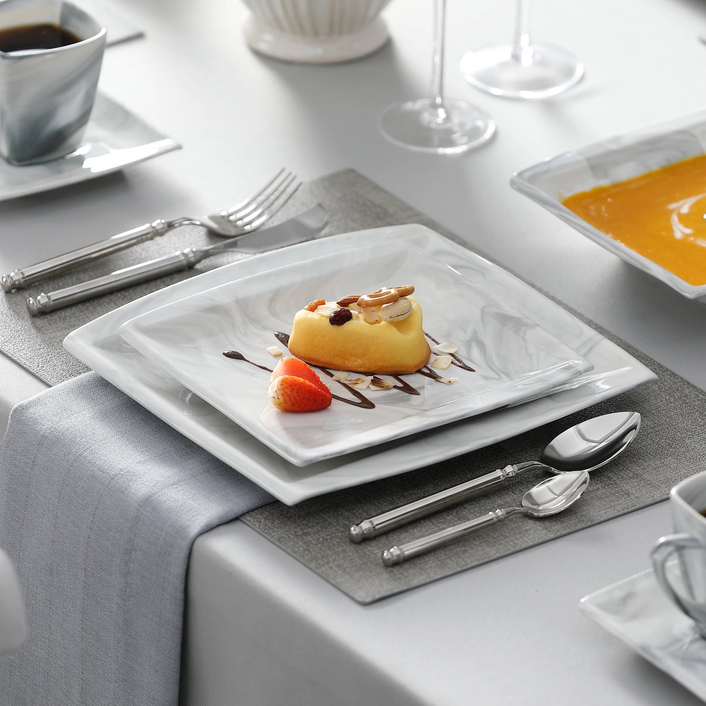 MALACASA Porcelain Dinnerware Set Service For 12 Modern Tableware