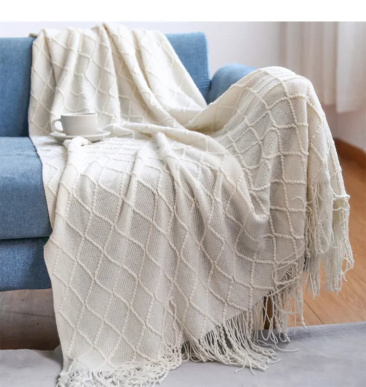 Acrylic Knitted Throw Blanket With Tassels For Sofa And Bed